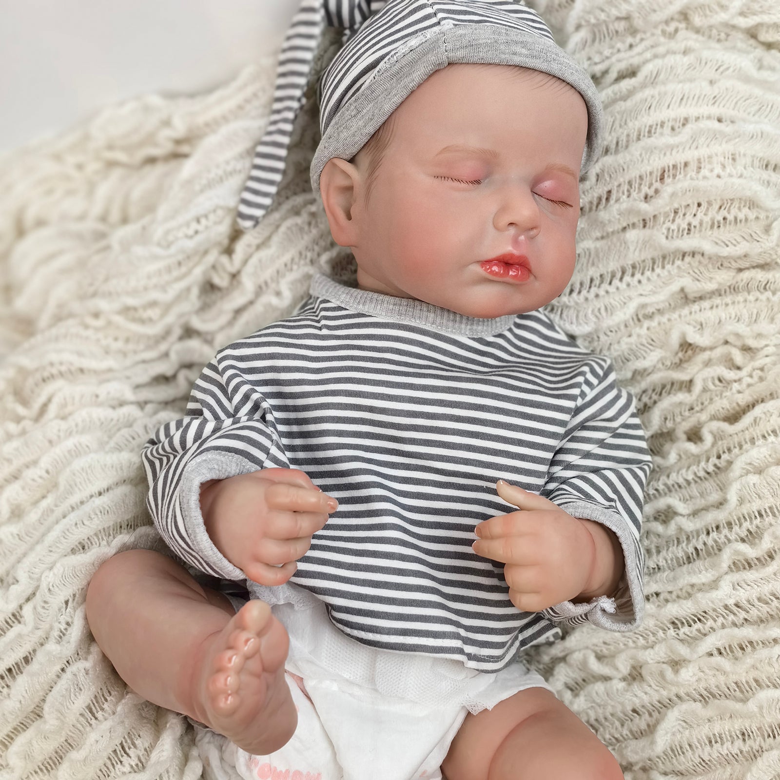 KEIUMI Reborn Baby Dolls – Birthday and Christmas Gift for Kids, 19 inch Full Body Silicone Realistic Baby Girl with Acrylic Eyes, Premium Hand-Painted Finish, Includes Outfit and Accessories, Gift for Girls 3+