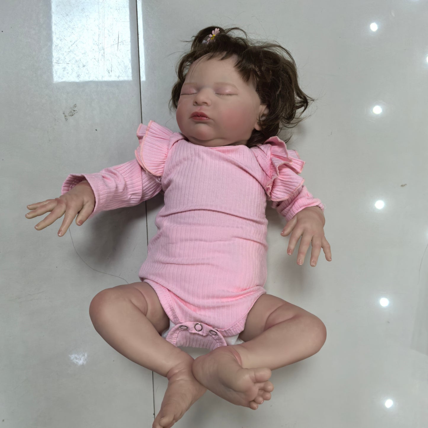 18 inch Realistic Baby Girl with Silicone Face & Limbs, Cloth Body & PP Cotton Filling, Includes Outfit & Accessories, Gift for Girls 3+