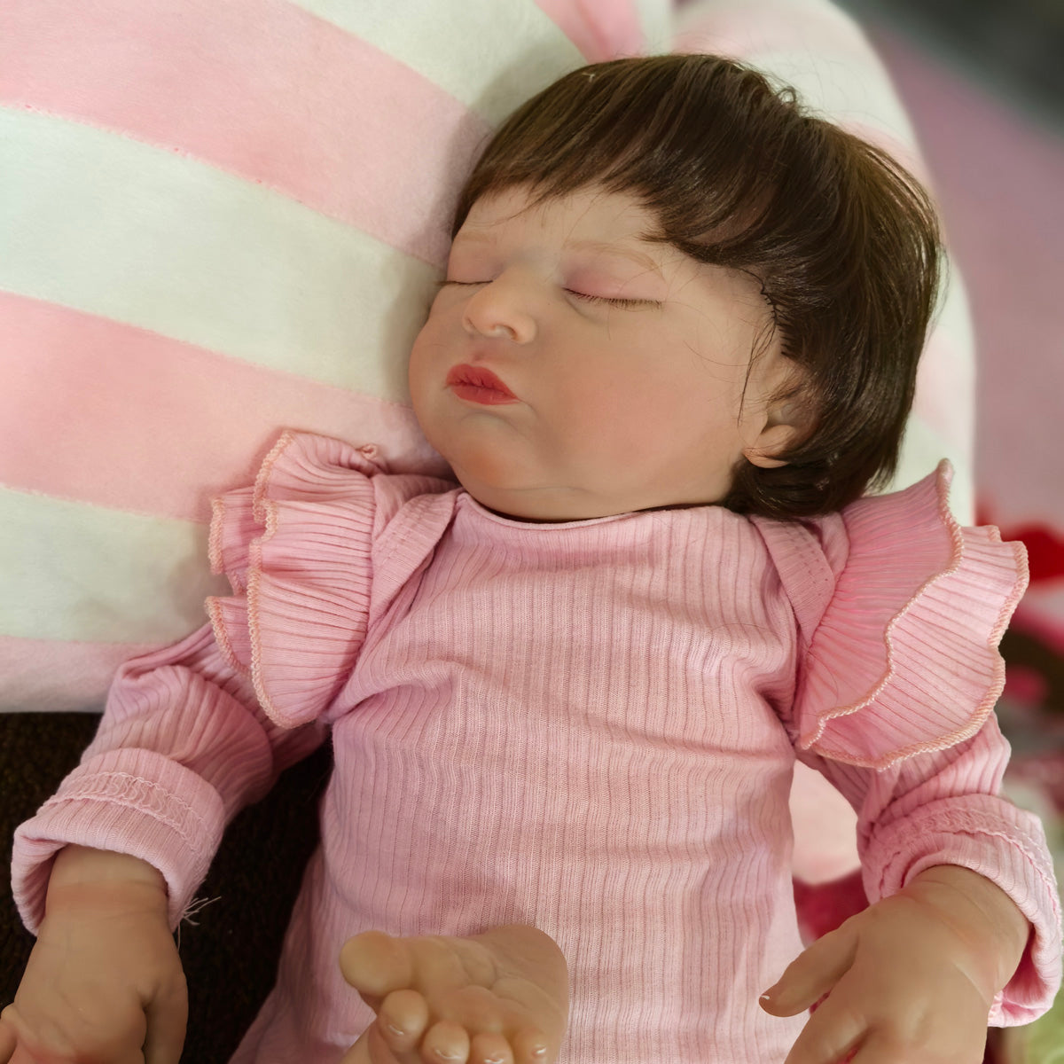 18 inch Realistic Baby Girl with Silicone Face & Limbs, Cloth Body & PP Cotton Filling, Includes Outfit & Accessories, Gift for Girls 3+