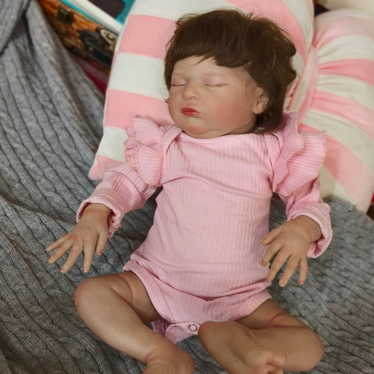 18 inch Realistic Baby Girl with Silicone Face & Limbs, Cloth Body & PP Cotton Filling, Includes Outfit & Accessories, Gift for Girls 3+
