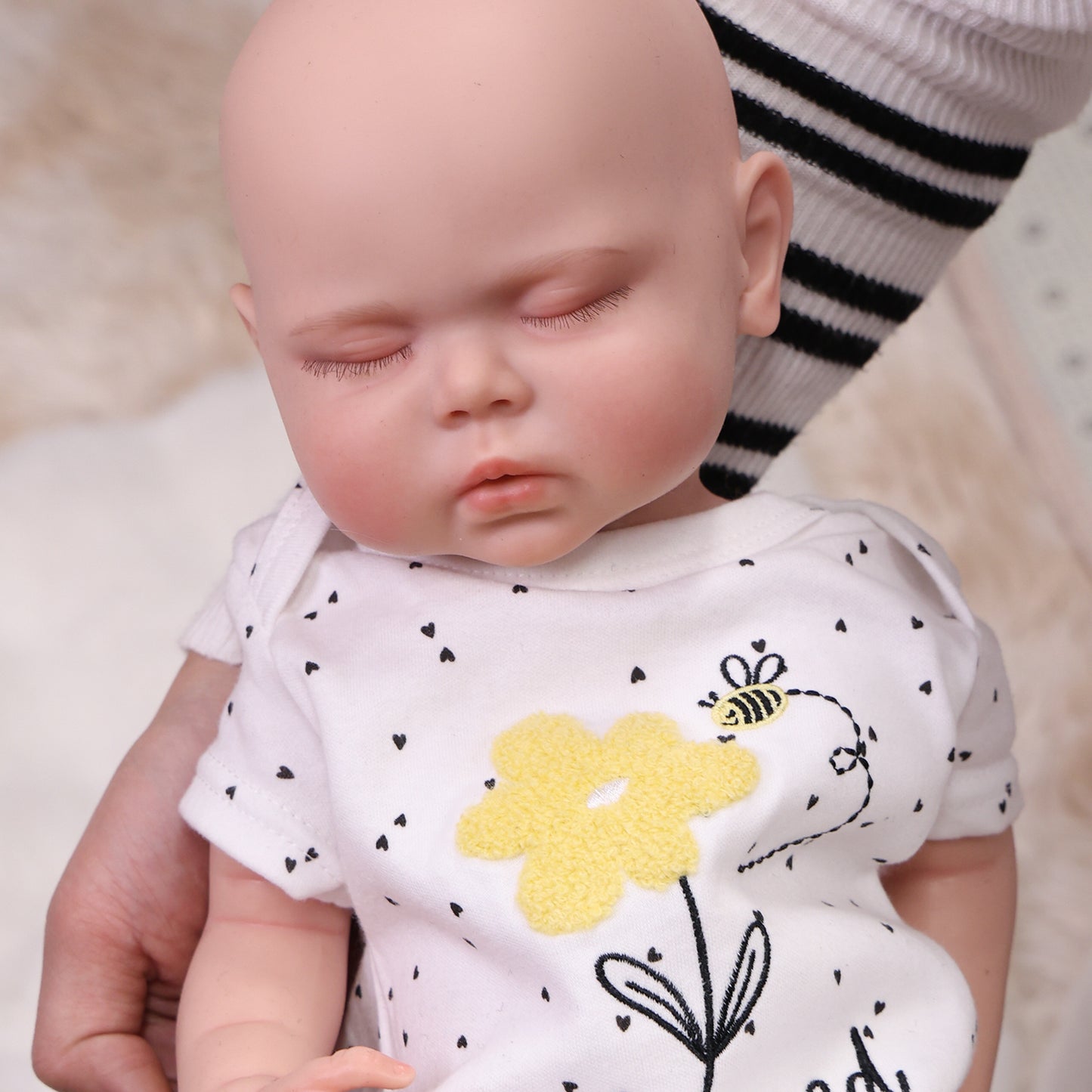 KEIUMI Gracie 18 inch Realistic Solid Silicone Sleeping Baby Girl – A Sweet Gift for Cherished Moments