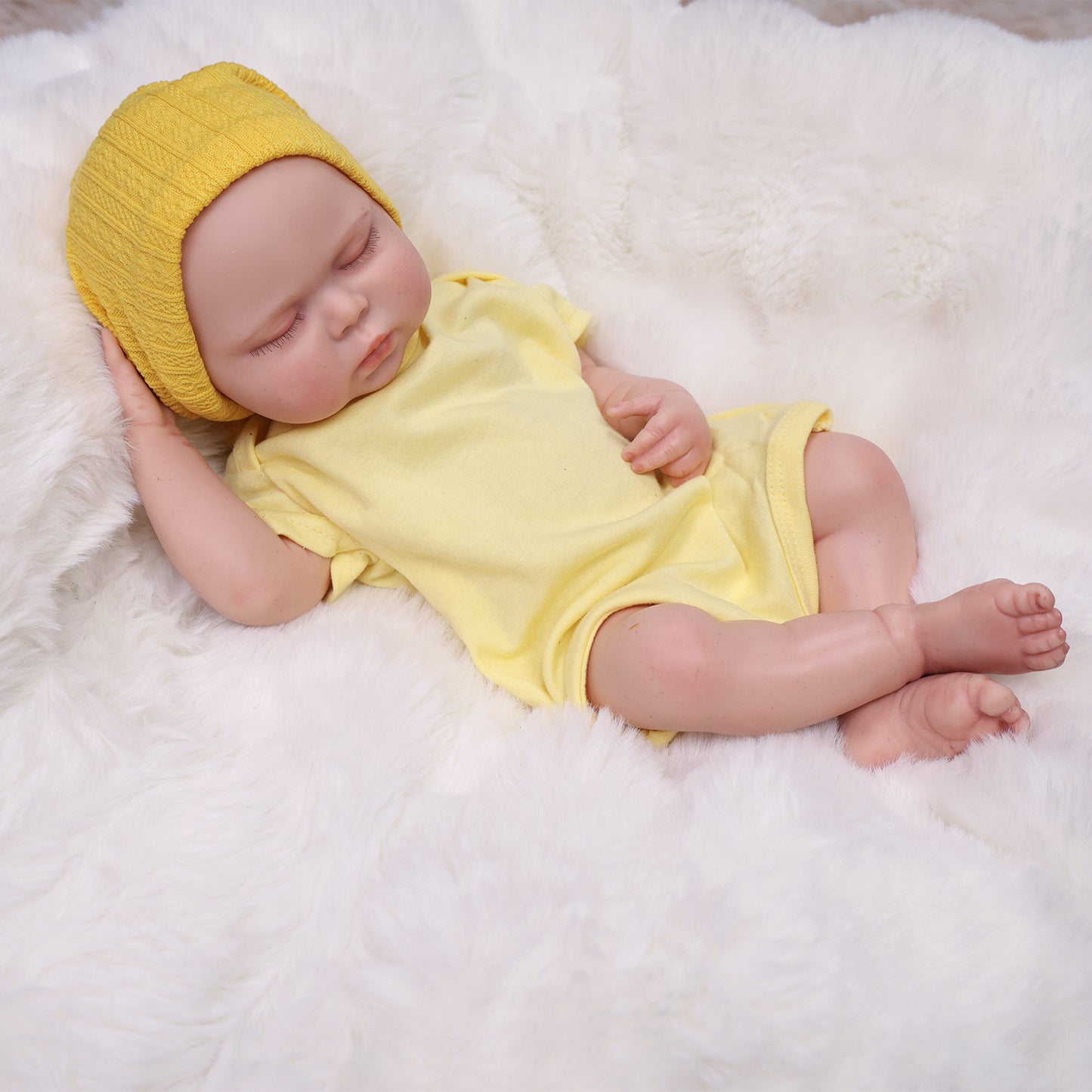 KEIUMI Gracie 18 inch Realistic Solid Silicone Sleeping Baby Girl – A Sweet Gift for Cherished Moments
