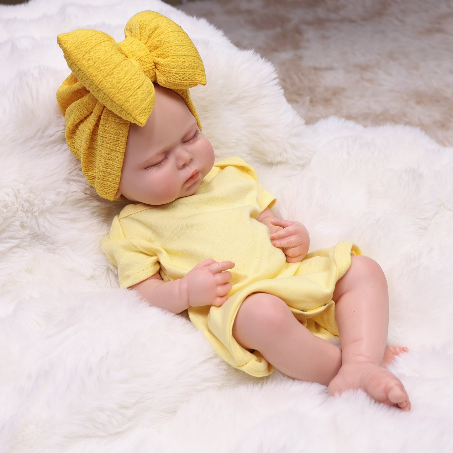 KEIUMI Gracie 18 inch Realistic Solid Silicone Sleeping Baby Girl – A Sweet Gift for Cherished Moments